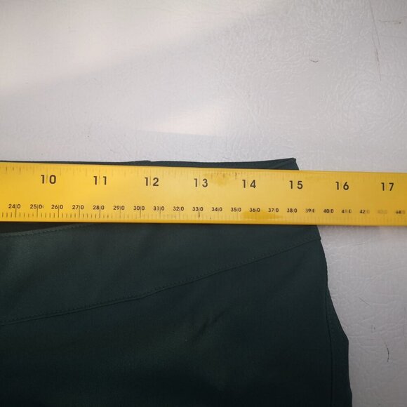 NWT Pearl Izumi Ladies Size 6 Green w/ Black Water Resistant Canyon Shorts - Picture 13 of 15